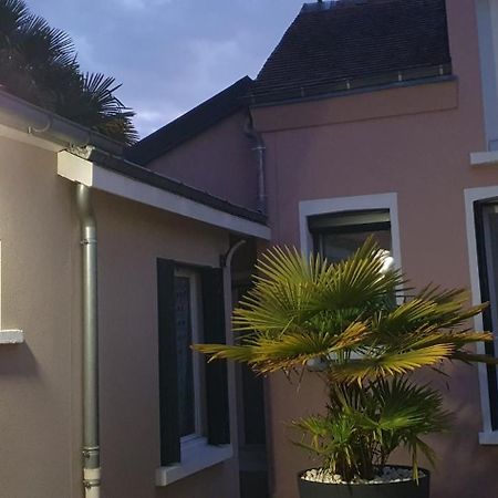 Maison Avec Garage 24 Heures Du Mans Voitures Et Toute Manifestation Le Mans Zewnętrze zdjęcie